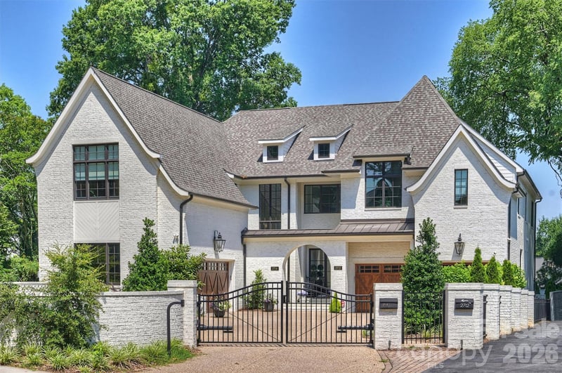 2714 Selwyn Ave, Charlotte, NC 28209