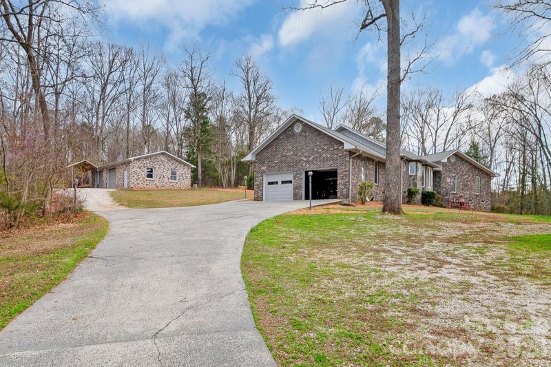 1643 Old Pardue Rd, Lancaster, SC 29720