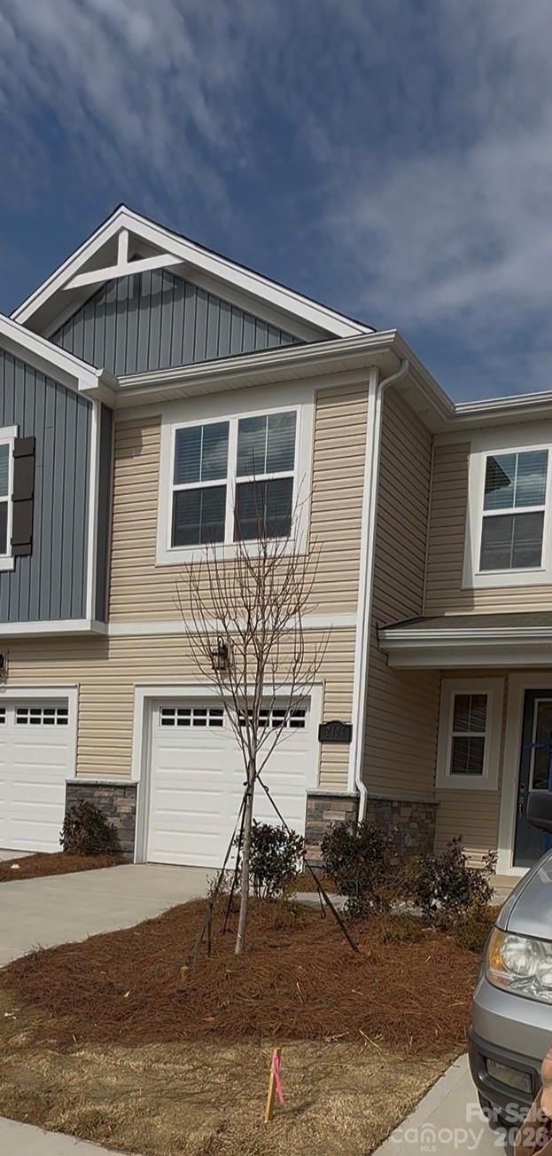 2104 Vinyasa Rd, Charlotte, NC 28215