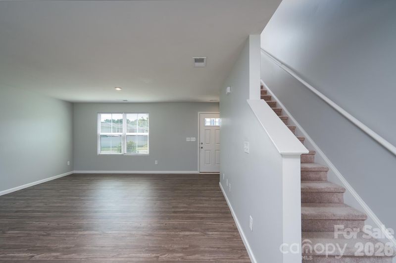 8021 Bruce St, Charlotte, NC 28215