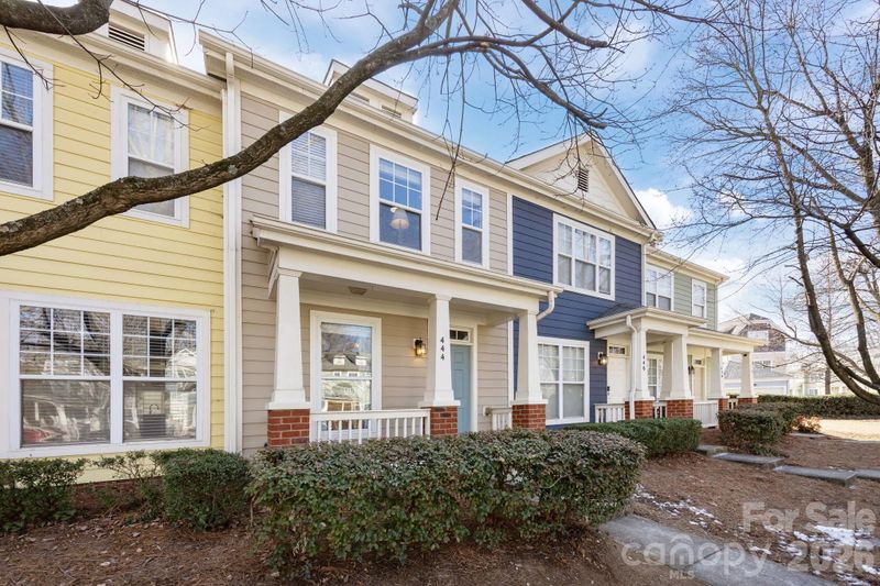 444 Hurston Cir, Charlotte, NC 28208