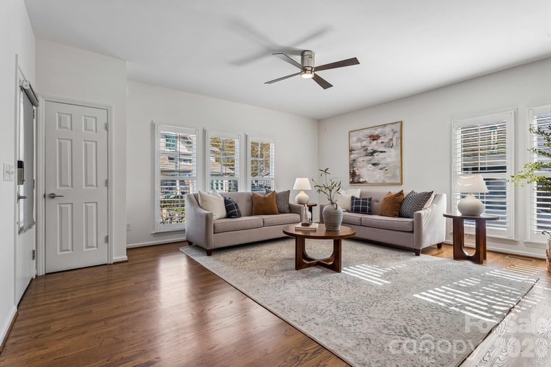 628 Olmsted Park Pl, Charlotte, NC 28203