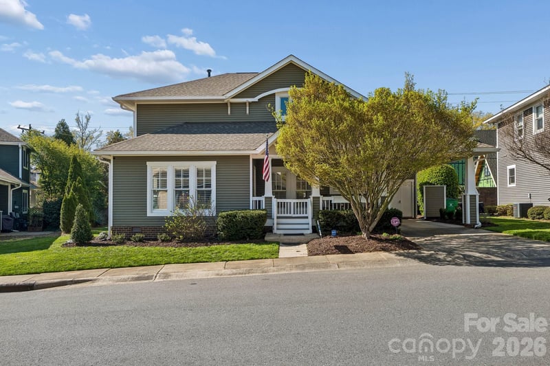 628 Olmsted Park Pl, Charlotte, NC 28203
