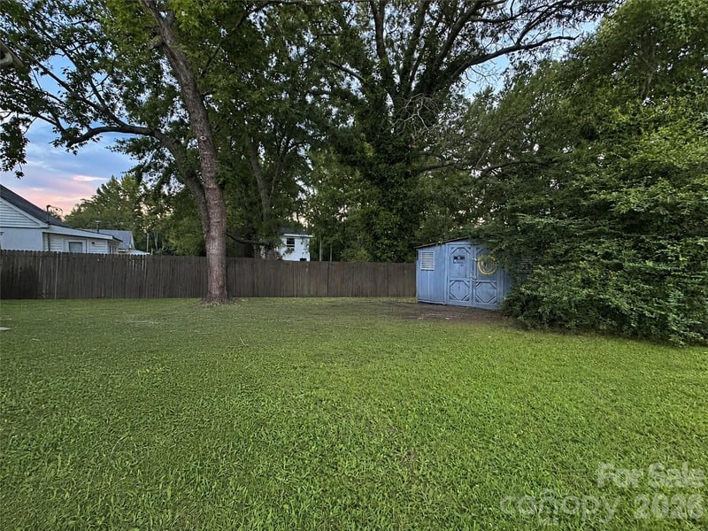 305 Mobley St, Clover, SC 29710