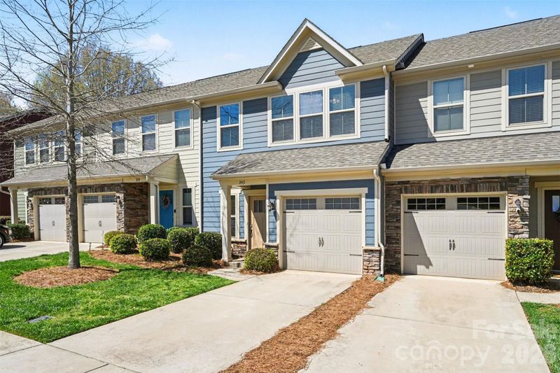 343 Park Meadows Dr, Matthews, NC 28104