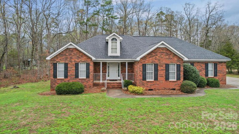 410 W Elm St, Wingate, NC 28174