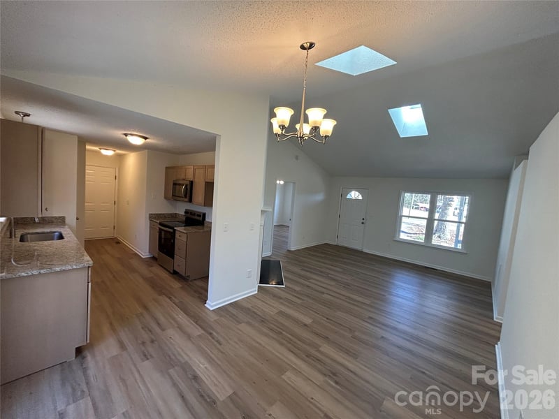 208 Poplar St, Heath Springs, SC 29058