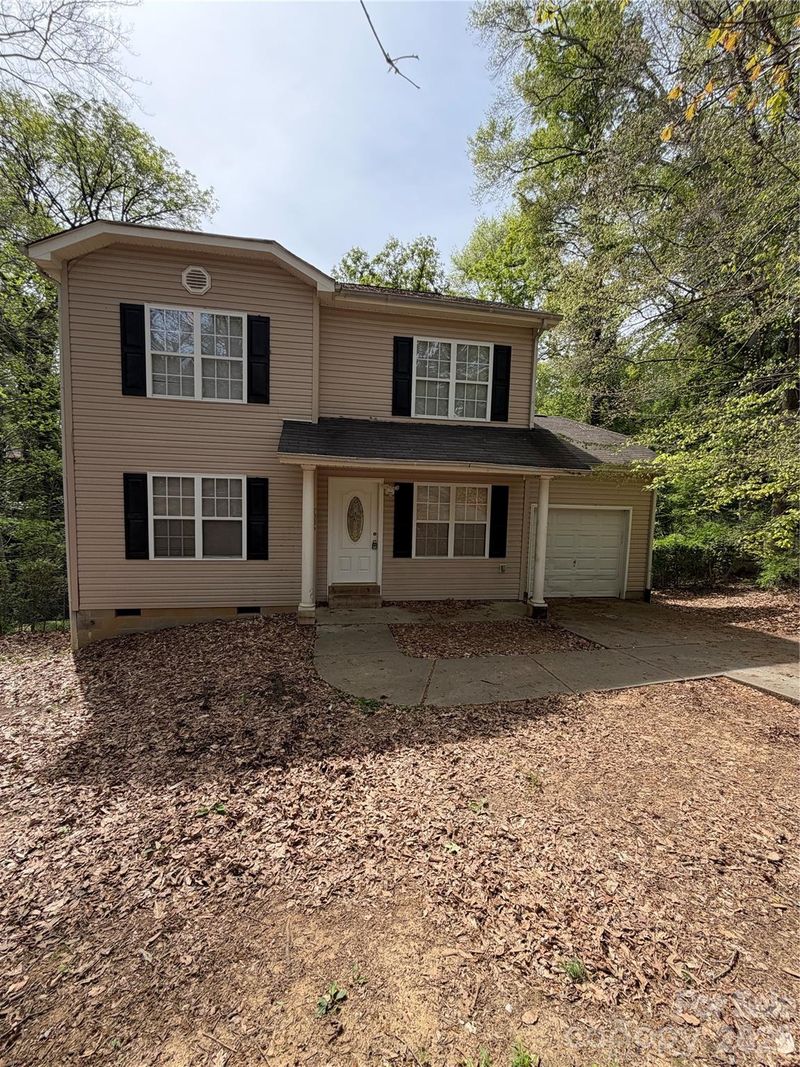 7336 Everett Dr, Charlotte, NC 28214