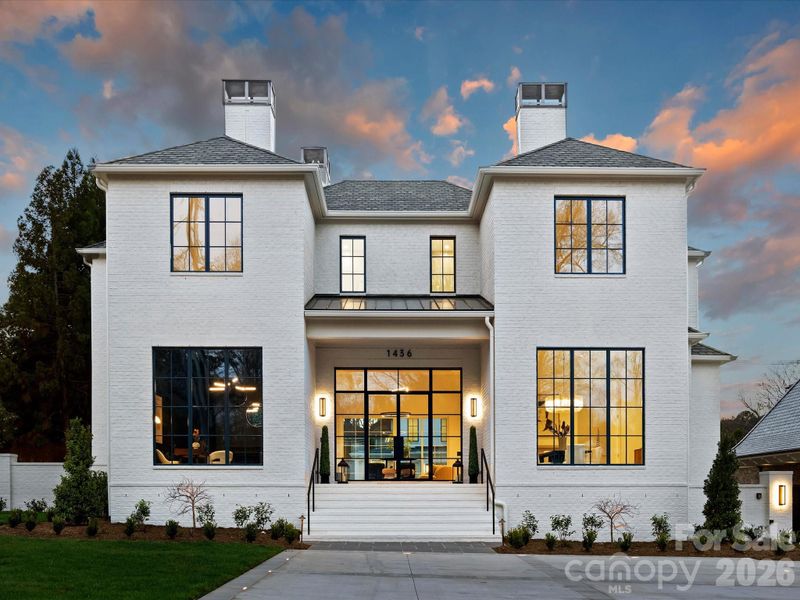 1436 Queens Rd W, Charlotte, NC 28207