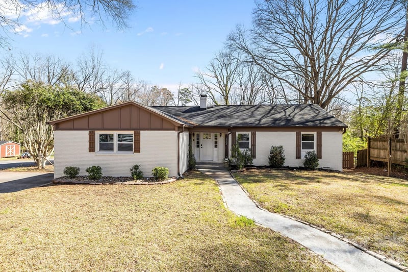 1722 Hartford Dr, Gastonia, NC 28052
