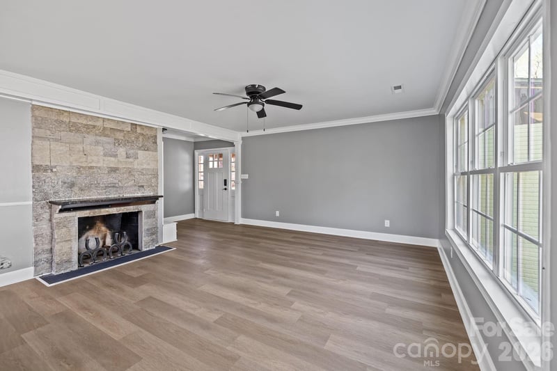 1722 Hartford Dr, Gastonia, NC 28052