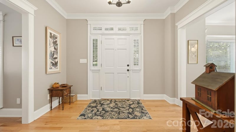 3875 Deer Run Dr NE, Conover, NC 28613