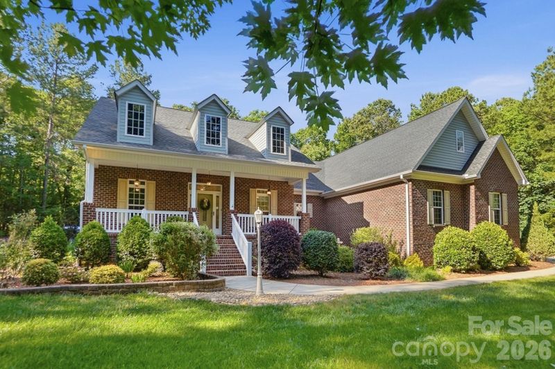 2043 Standing Timber Rd, Lancaster, SC 29720