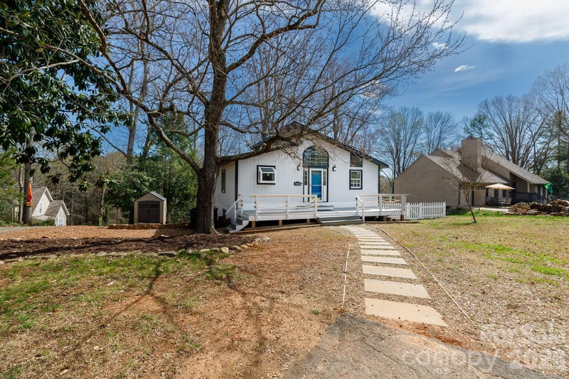 3106 Point Clear Dr, Tega Cay, SC 29708