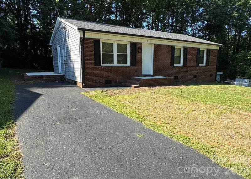 510 Belfast Dr, Gastonia, NC 28052