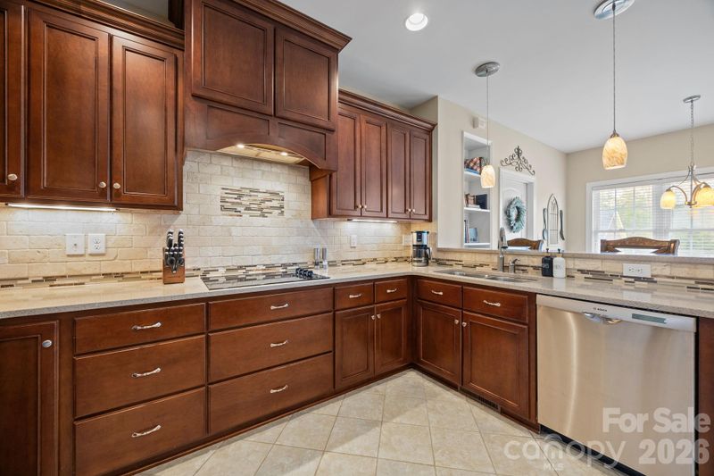 419 Old Dutch Rd W, Indian Trail, NC 28079