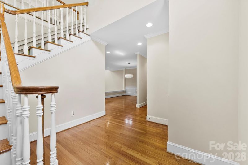 8934 Challis Hill Ln, Charlotte, NC 28226