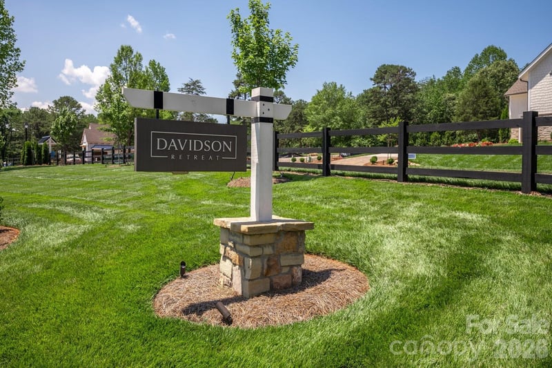 106 Willow View Loop, Davidson, NC 28036