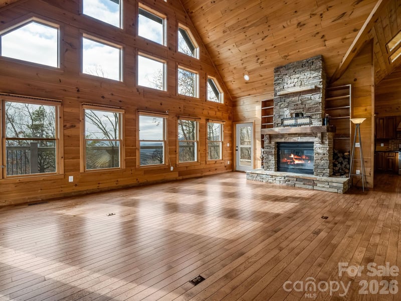 110 Chetan Way, Lake Lure, NC 28746