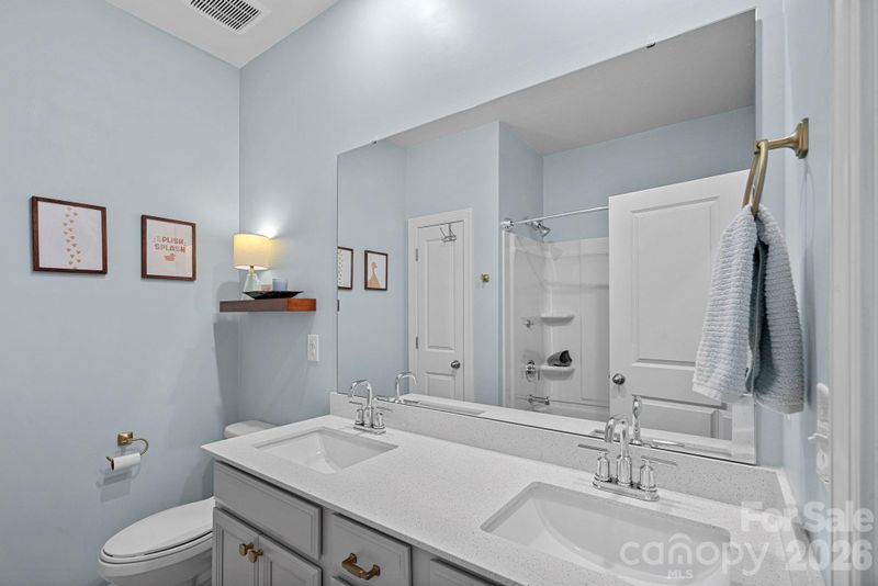 3941 Isenhour Rd, Kannapolis, NC 28081