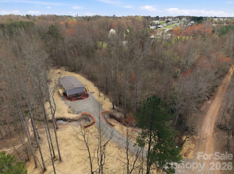 1685 Dawnview Ln, Lincolnton, NC 28092
