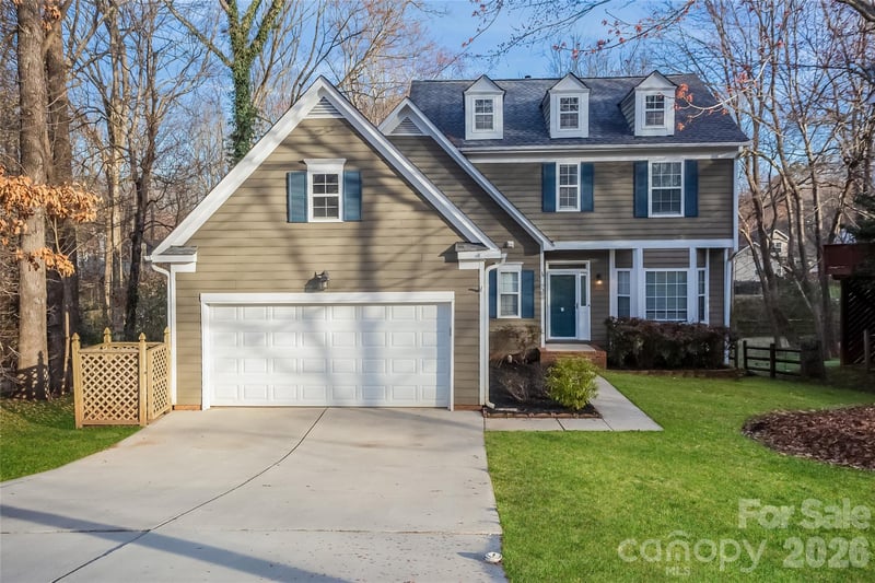 7300 Reynard Ln, Charlotte, NC 28215