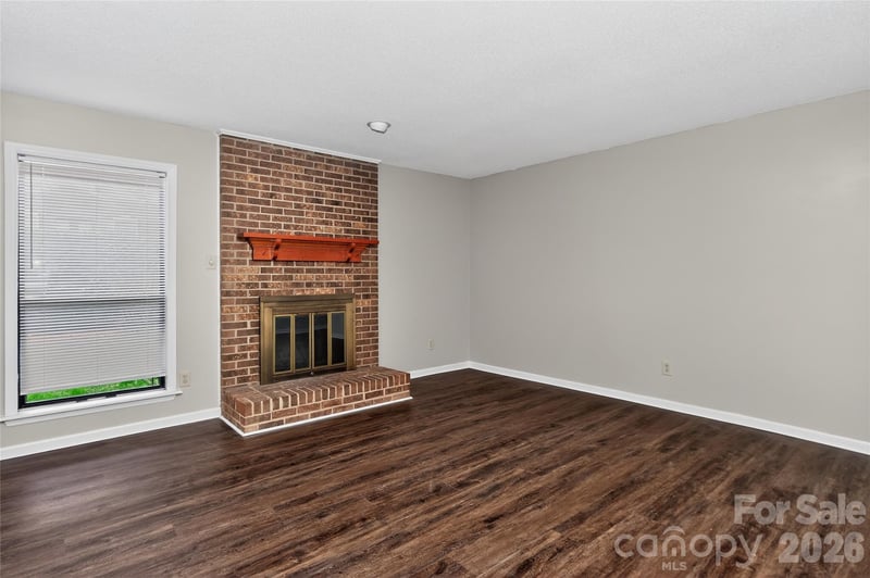 7302 Winery Ln, Charlotte, NC 28227
