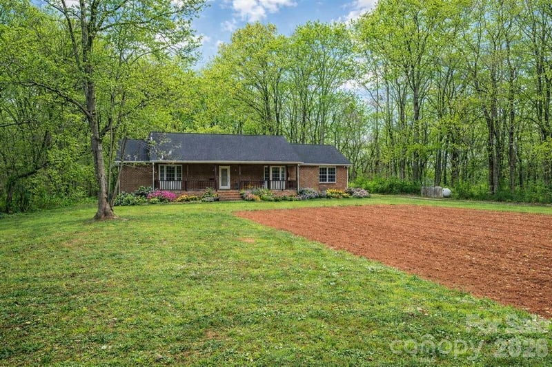 3720 Lanes Creek Rd, Marshville, NC 28103