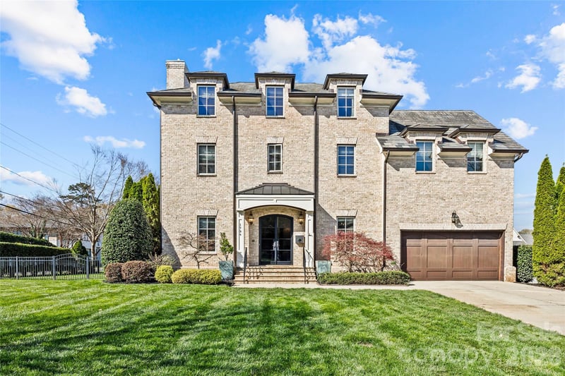 1794 Sterling Rd, Charlotte, NC 28209