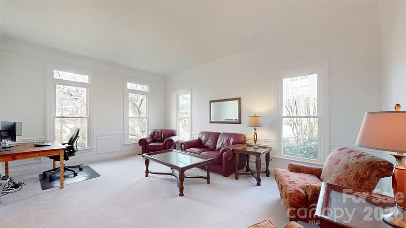 5423 Piper Glen Dr, Charlotte, NC 28277