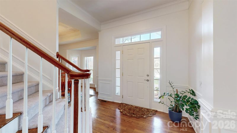 5423 Piper Glen Dr, Charlotte, NC 28277