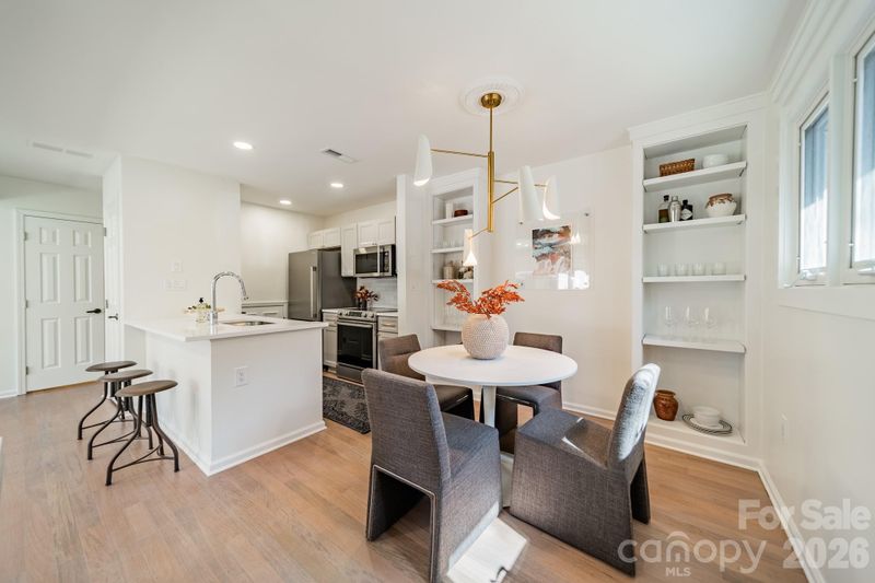 419 W 8th St #49, Charlotte, NC 28202