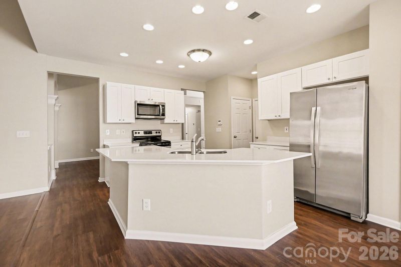 3629 Arklow Rd, Charlotte, NC 28269