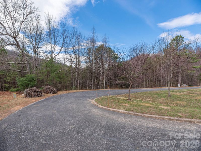 102 Trillium Ln #C-3, Black Mountain, NC 28711