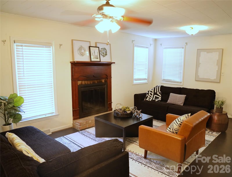 1912 Graham St, Gastonia, NC 28052