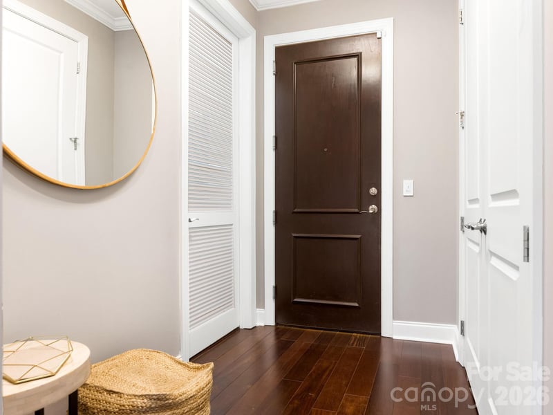 230 S Tryon St #506, Charlotte, NC 28202