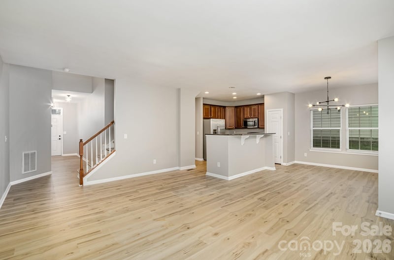 121 Inlet Point Dr, Tega Cay, SC 29708