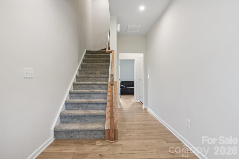 1134 Keydet Dr, Charlotte, NC 28216