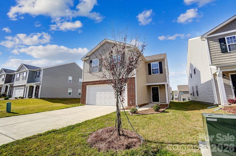 618 Bloomover St, Concord, NC 28025