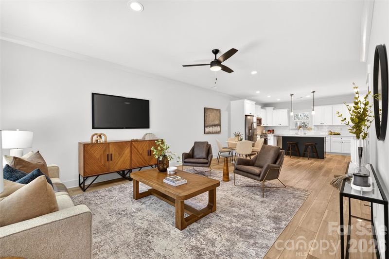 4203 Eagle Chase Dr, Charlotte, NC 28216