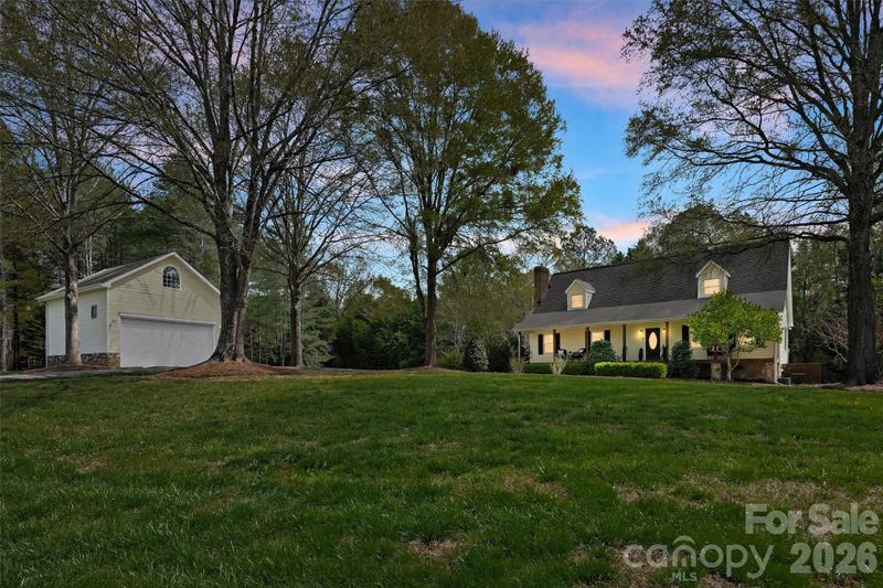 189 Fea Ln, Iron Station, NC 28080