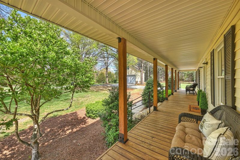 189 Fea Ln, Iron Station, NC 28080