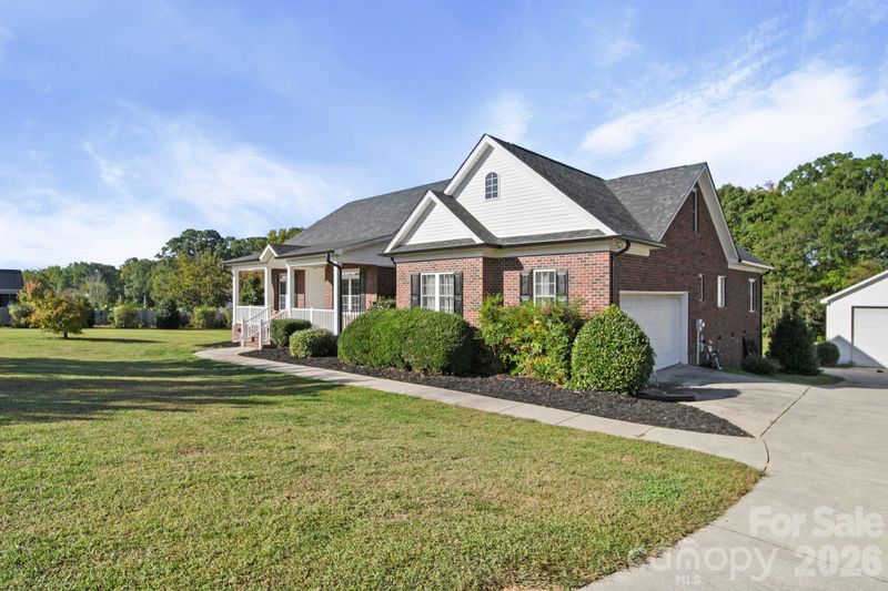 5106 Pond Bluff Dr, Monroe, NC 28112