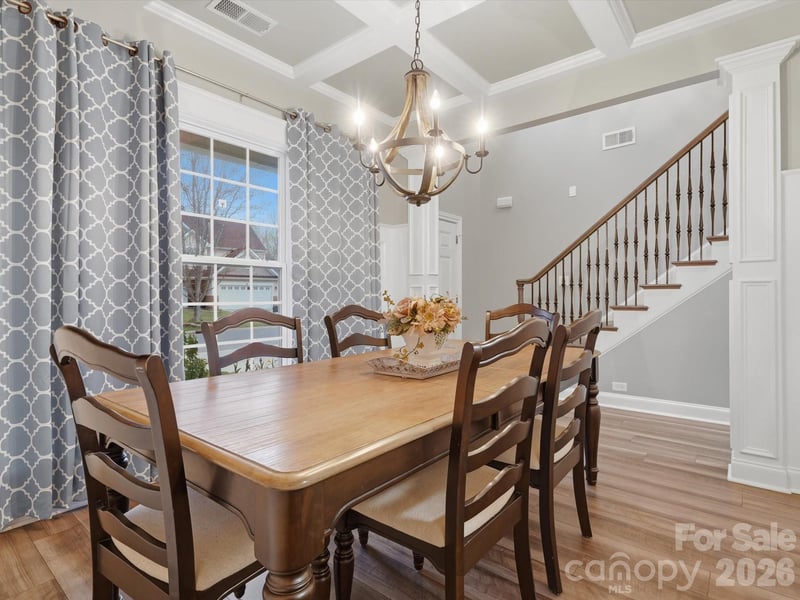 9414 Macquarie Ln, Charlotte, NC 28227
