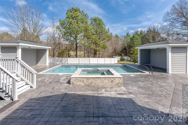 14724 Old Vermillion Dr, Huntersville, NC 28078