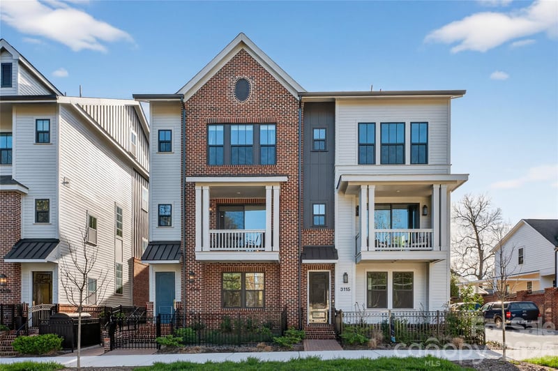 3111 Pinehurst Pl, Charlotte, NC 28209