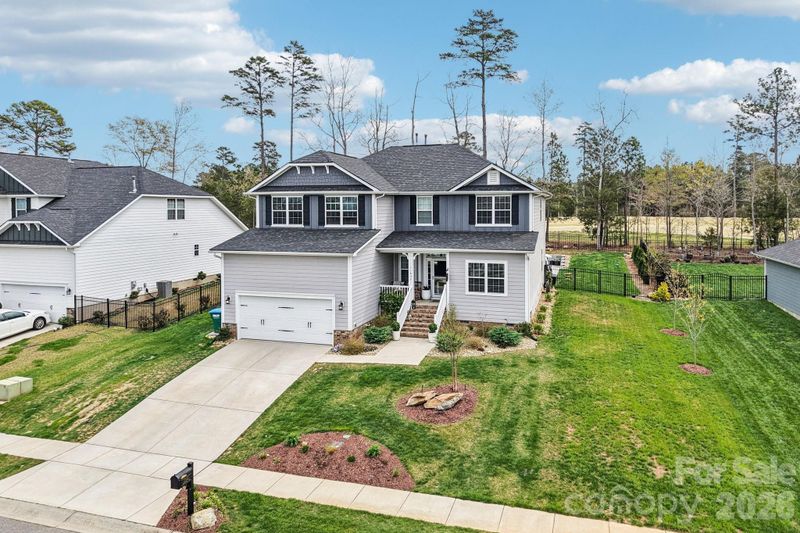 11832 Glenwood Dr, Locust, NC 28097