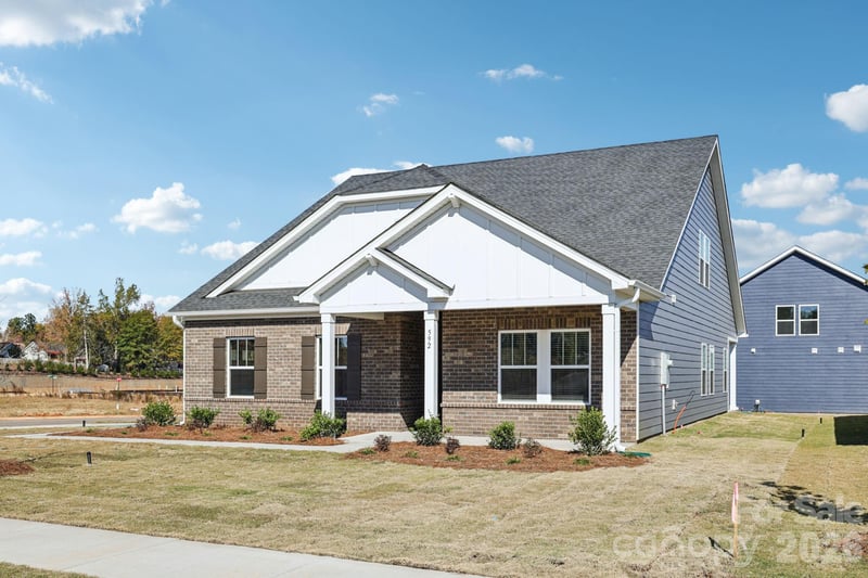 690 Darya Dr, York, SC 29745