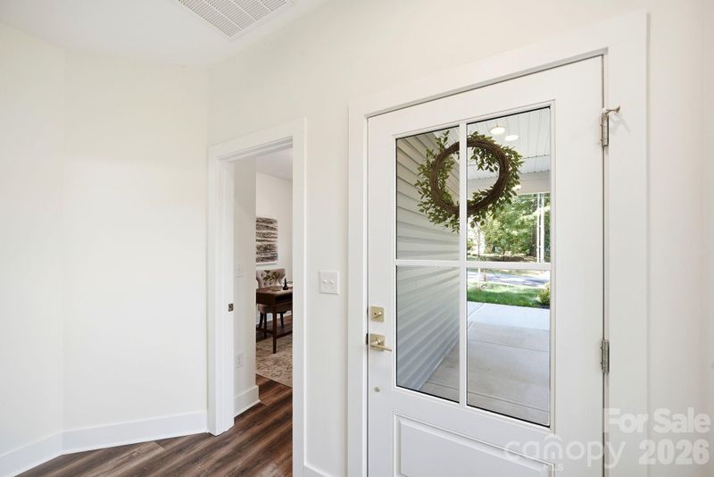 1731 Deer St, Charlotte, NC 28214