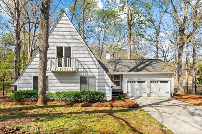 9406 Fairway Ridge Rd, Charlotte, NC 28277